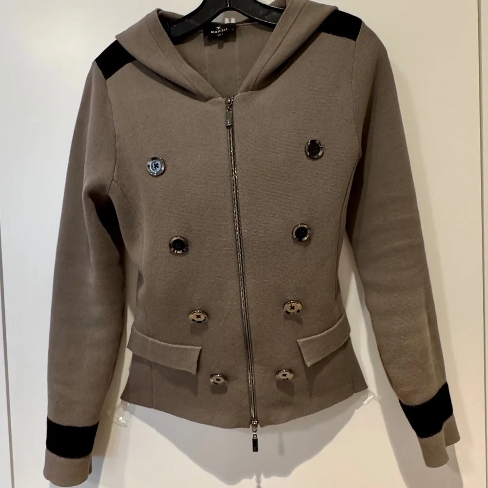 EUROPEAN-DESIGNED TAUPE-GRAY & BLACK HOODIE/CARDIGAN—Size 4 - Picture 3 of 12